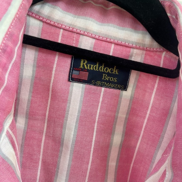Classic Casual Pink and White Button Down Shirt - Picture 3 of 4